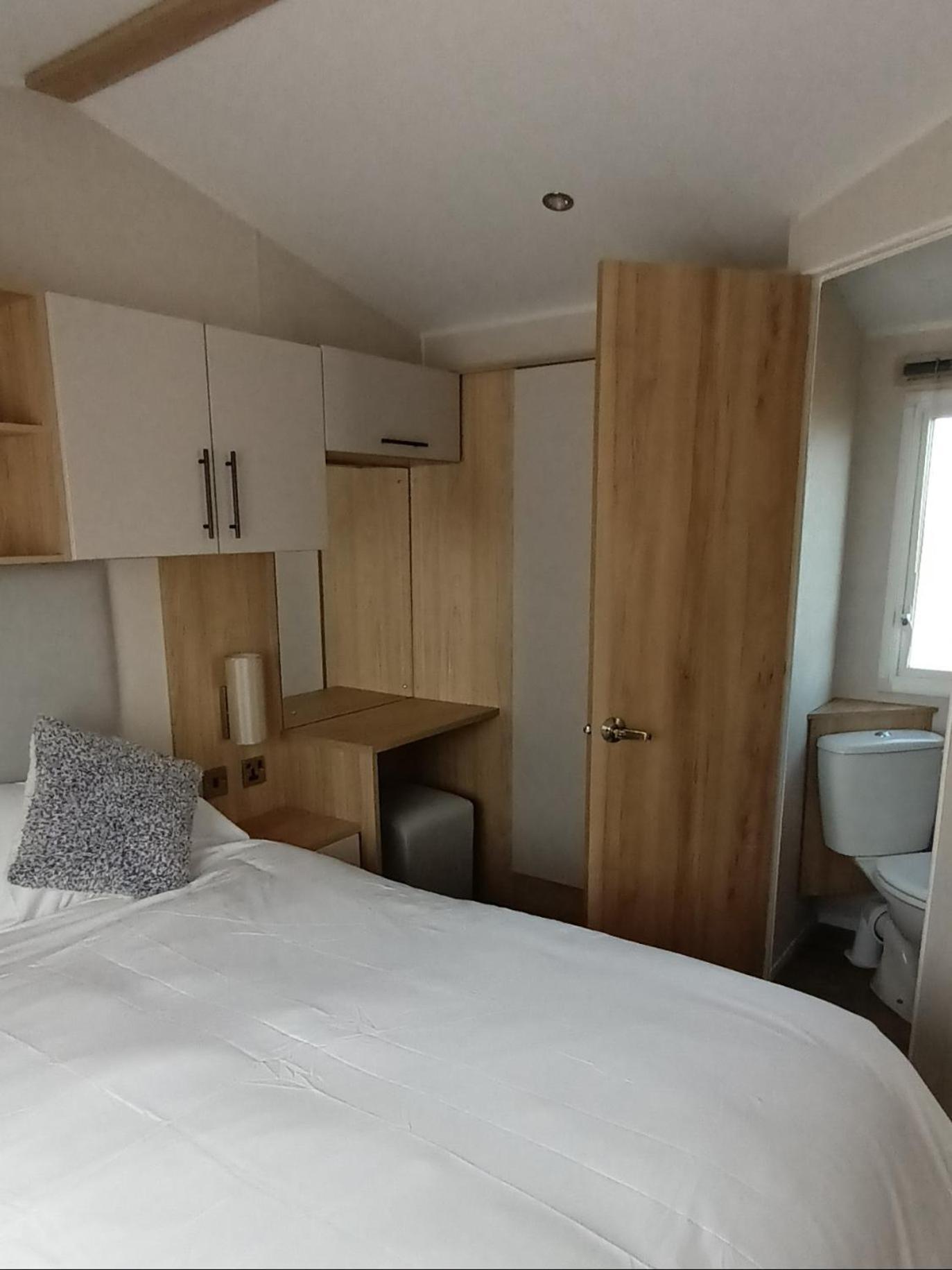 Amor, West Sands Holiday Park, Selsey Exteriör bild